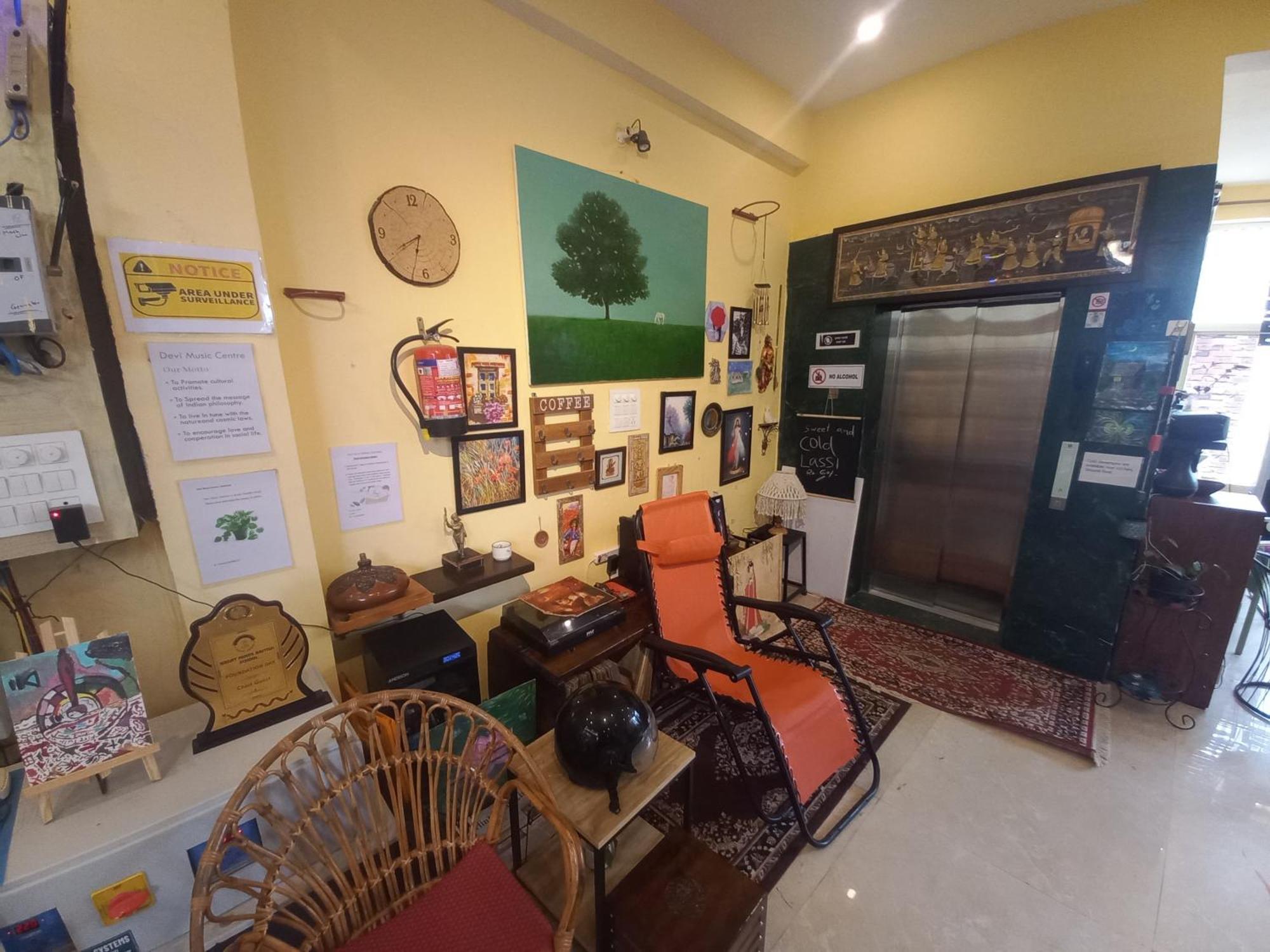 Devi Music Ashram Bed and Breakfast Rishīkesh Buitenkant foto