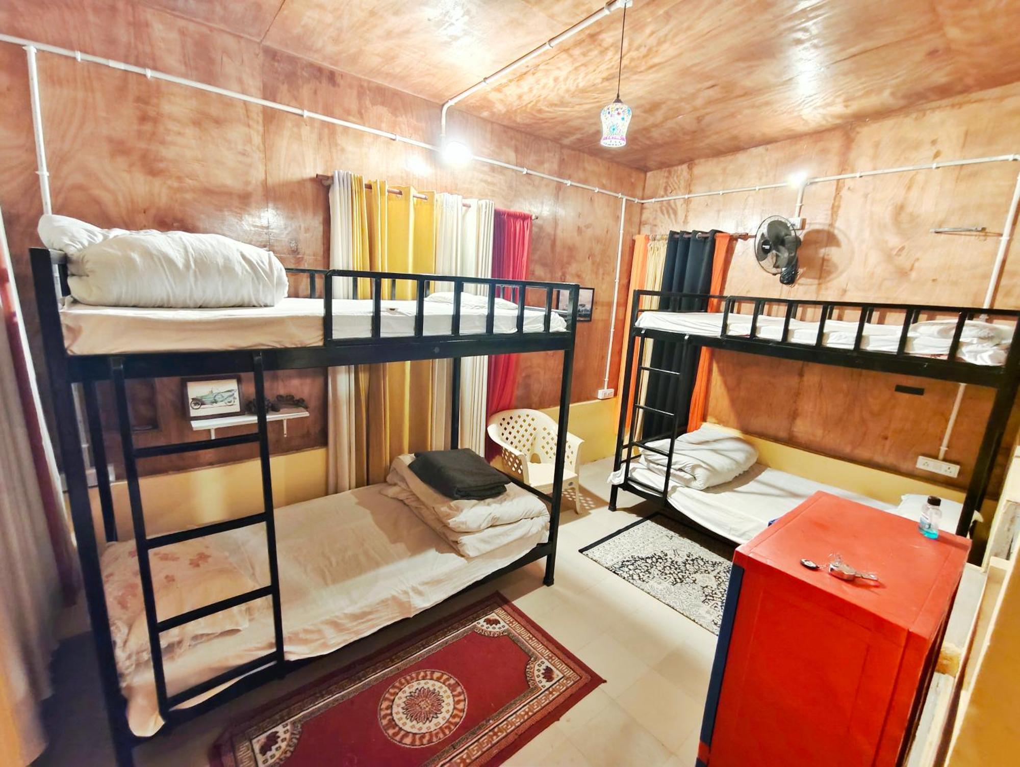 Devi Music Ashram Bed and Breakfast Rishīkesh Buitenkant foto